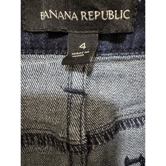 Banana Republic Jean Skirt Sz 4 (W29xL18) Button Down Pencil Blue Denim Raw Hem - Picture 6 of 6